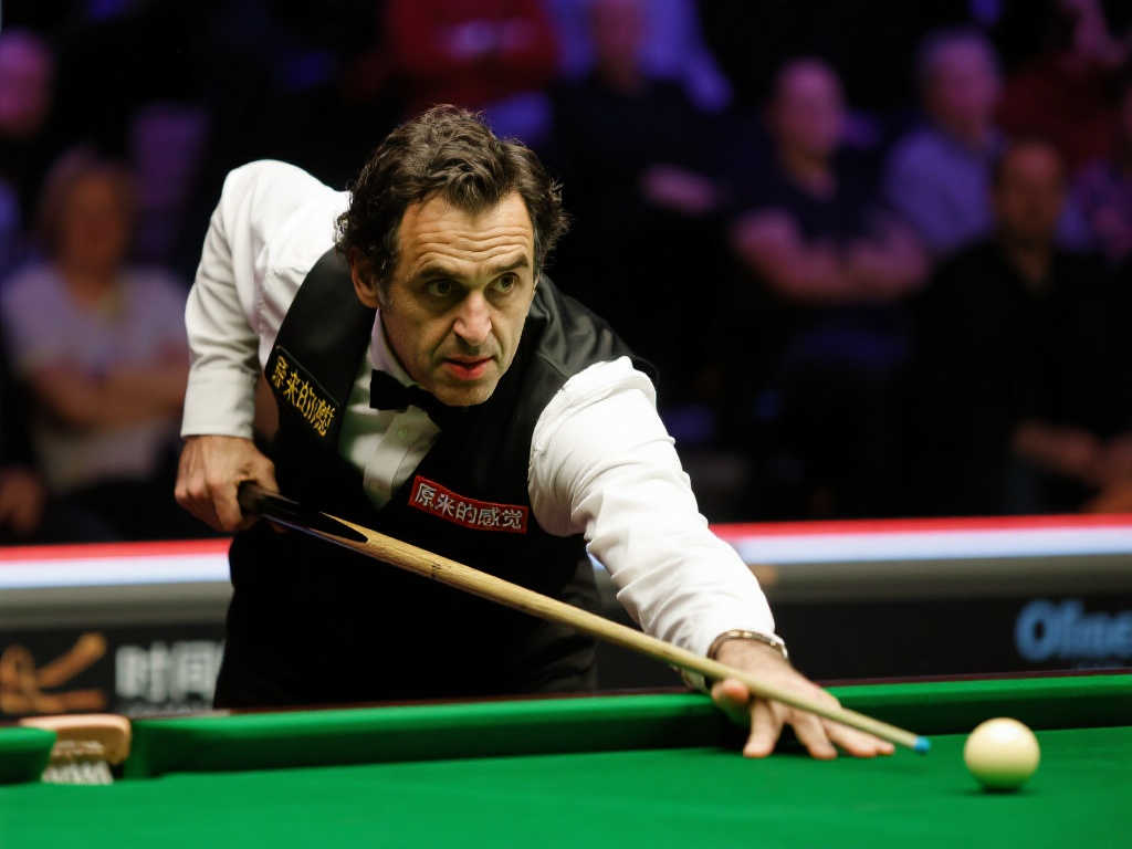 力压后卫完 力压后卫完